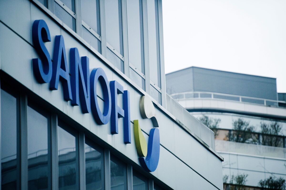 Sanofi - công ty dược phẩm đa quốc gia tại Pháp là một trong những đối tác hàng đầu của trường Lyon Catholic University